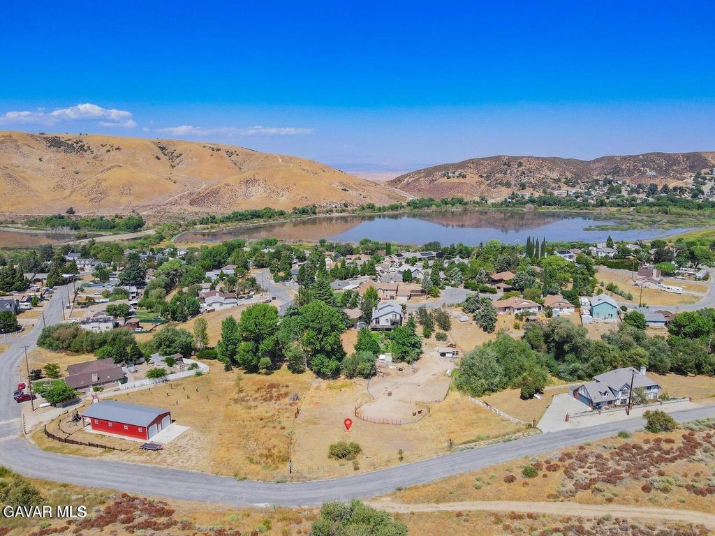 Rimford Dr Vic Pinecliff Street, Lake Elizabeth, CA 93532