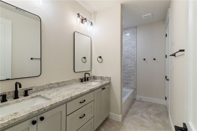 7822 Mathis Creek Dr, Bryan, TX 77808