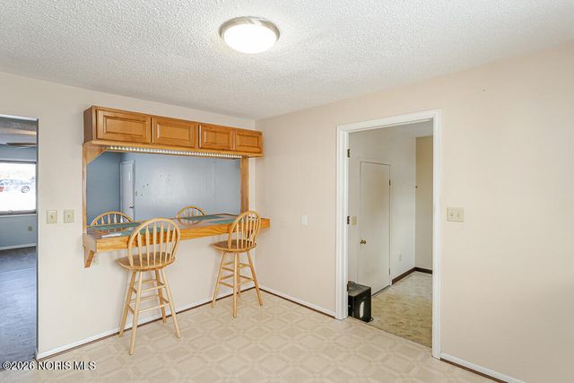 18133 Fostoria Road, Pemberville, OH 43450