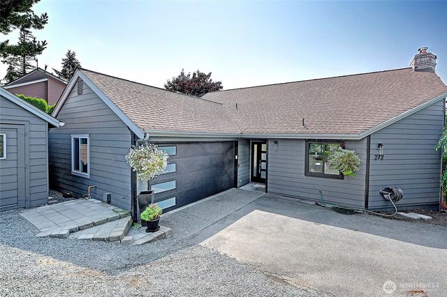 272 Loch Lane, Camano Island, WA 98282