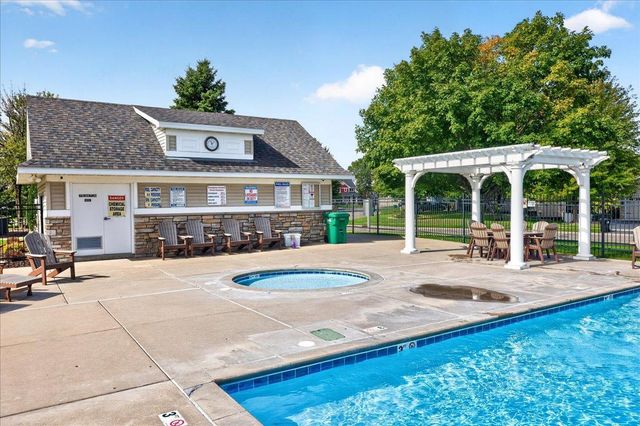 4533 Lasalle Avenue NE, Saint Michael, MN 55376