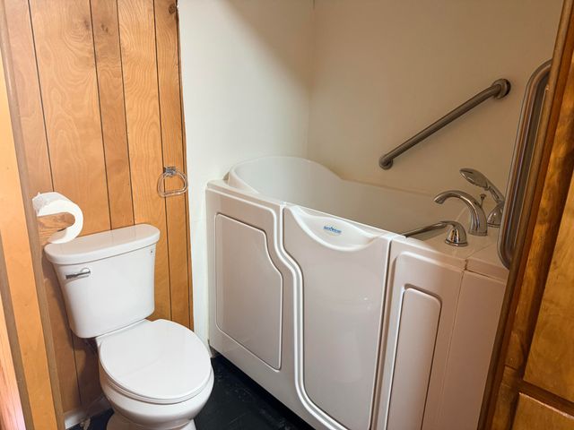 2320 N 3rd Street, Tahoka, TX 79373