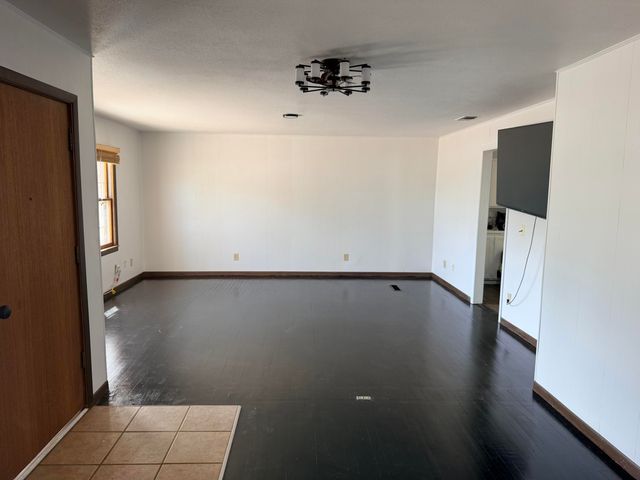2320 N 3rd Street, Tahoka, TX 79373