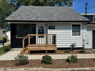 1840 W Maple Street, Lansing, MI 48915