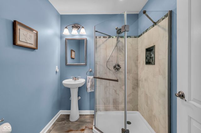 3413 Roundlake Lane, Whitestown, IN 46075