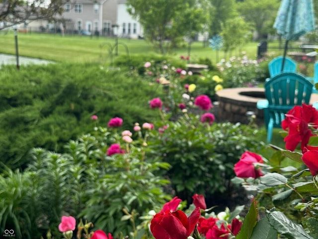 3413 Roundlake Lane, Whitestown, IN 46075