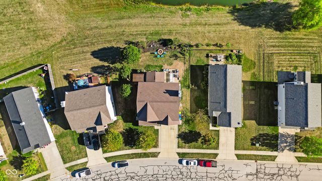 3413 Roundlake Lane, Whitestown, IN 46075