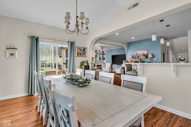 3413 Roundlake Lane, Whitestown, IN 46075