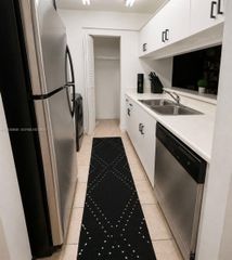 800 N Miami Avenue E305, Miami, FL 33136
