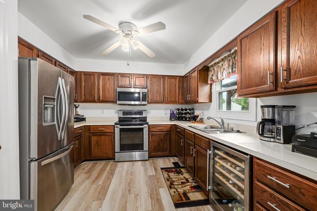 16 BUCK RD, Stafford, VA 22556