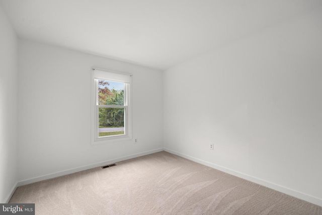 16 BUCK RD, Stafford, VA 22556