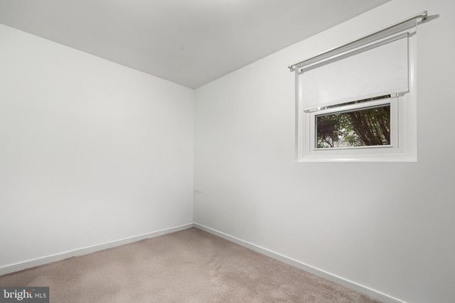 16 BUCK RD, Stafford, VA 22556