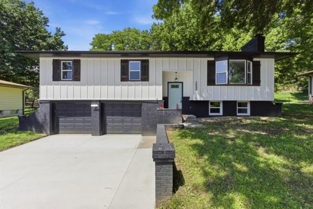 3000 N 72nd Terrace, Kansas City, KS 66109