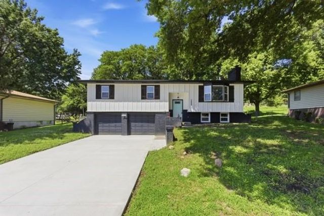 3000 N 72nd Terrace, Kansas City, KS 66109
