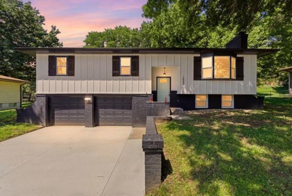 3000 N 72nd Terrace, Kansas City, KS 66109