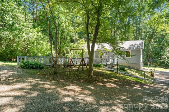 33 Baker Drive, Asheville, NC 28806