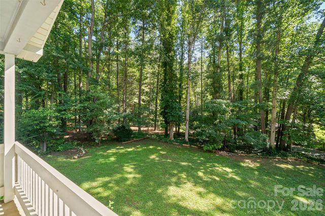 33 Baker Drive, Asheville, NC 28806