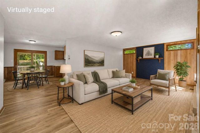33 Baker Drive, Asheville, NC 28806