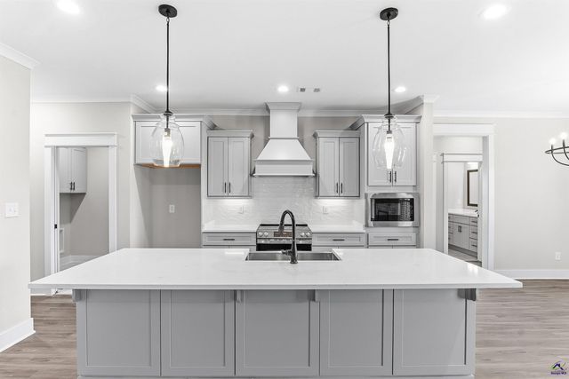 104 Black Birch Lane, Kathleen, GA 31047