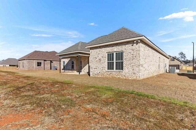 104 Black Birch Lane, Kathleen, GA 31047