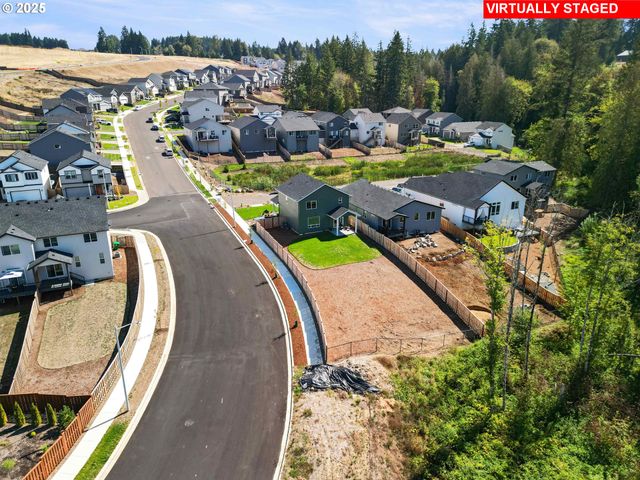 2458 Ne SWEETWATER Rd, Estacada, OR 97023