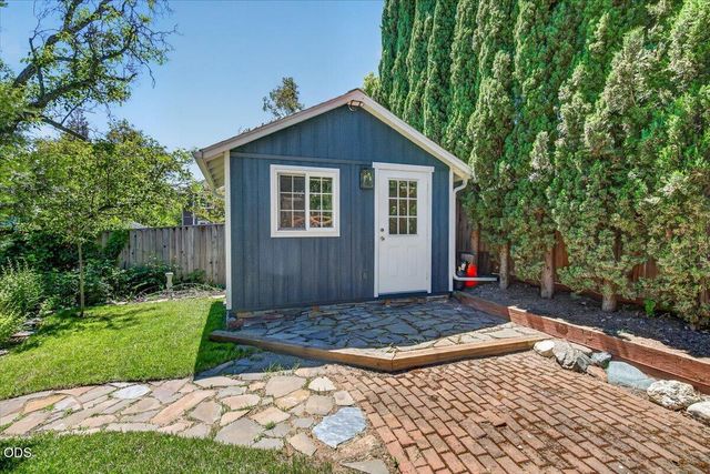 117 High Street, Ashland, OR 97520