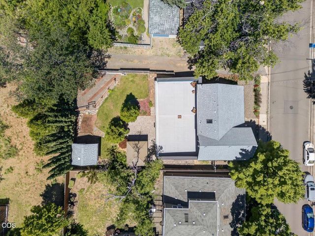117 High Street, Ashland, OR 97520