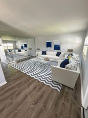 5 Valencia A, Delray Beach, FL 33446