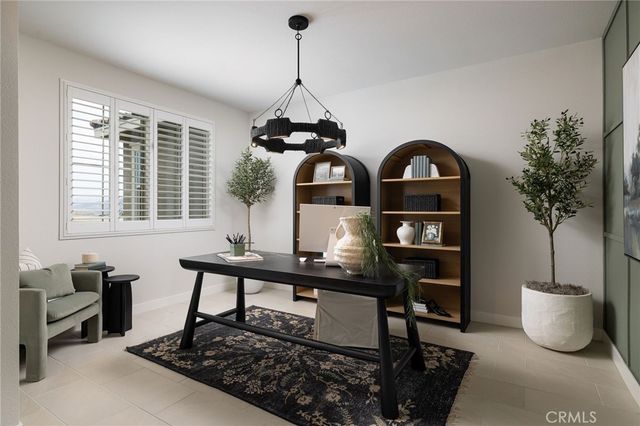 4064 Saddle Drive, Palmdale, CA 93551