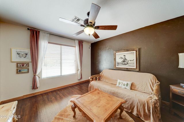 4642 N TOMAHAWK Road, Apache Junction, AZ 85119