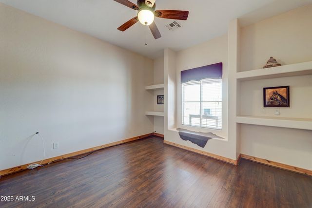 4642 N TOMAHAWK Road, Apache Junction, AZ 85119