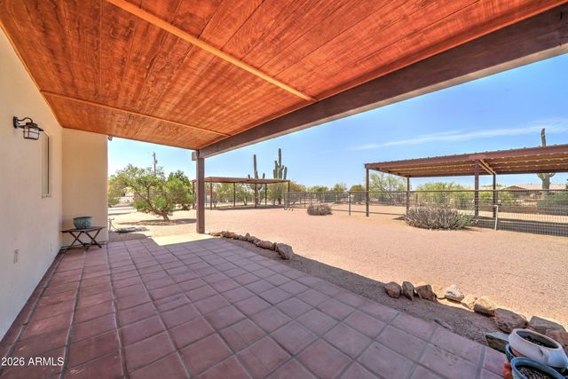 4642 N TOMAHAWK Road, Apache Junction, AZ 85119