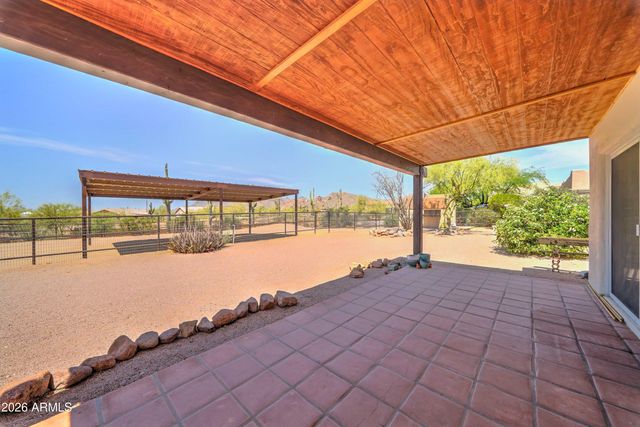 4642 N TOMAHAWK Road, Apache Junction, AZ 85119