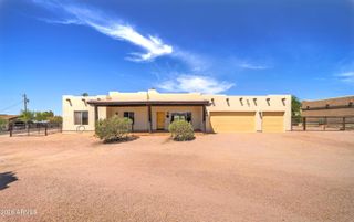 4642 N TOMAHAWK Road, Apache Junction, AZ 85119
