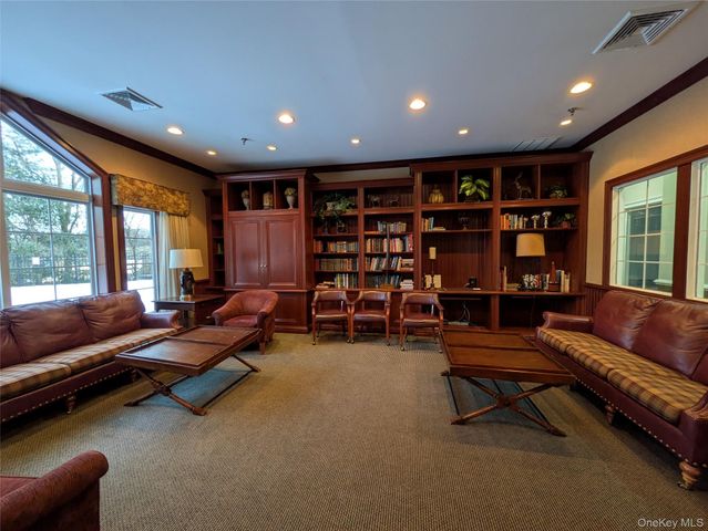 100 Woodcrest Lane 102, Mount Kisco, NY 10549