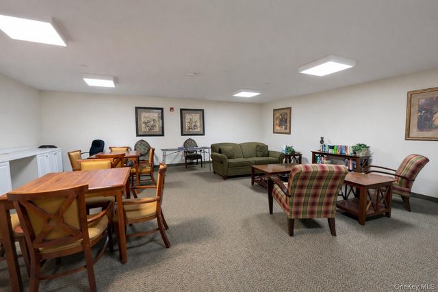 100 Woodcrest Lane 102, Mount Kisco, NY 10549