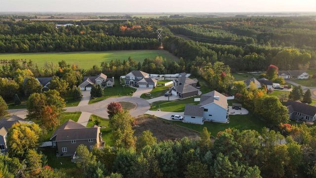 4350 STERLING DRIVE, Plover, WI 54467