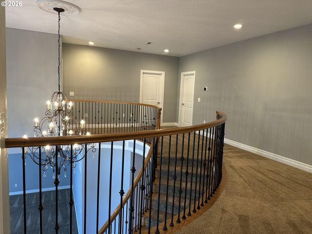 11301 Se CASCADE VIEW Dr, Happy Valley, OR 97086