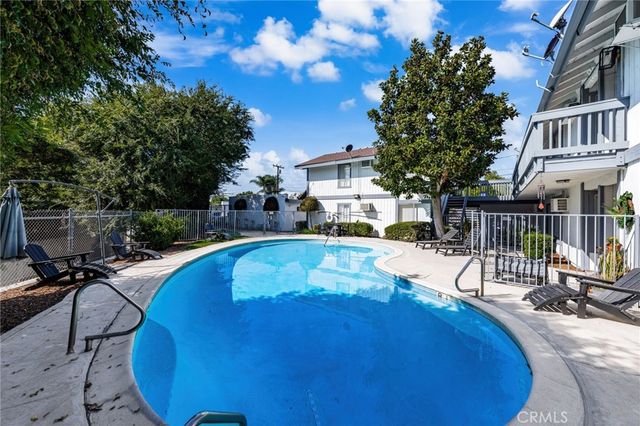111 N Stanford Avenue, Fullerton, CA 92831