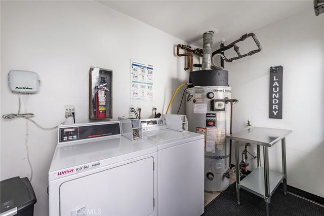 111 N Stanford Avenue, Fullerton, CA 92831
