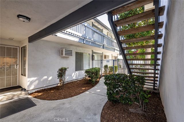 111 N Stanford Avenue, Fullerton, CA 92831