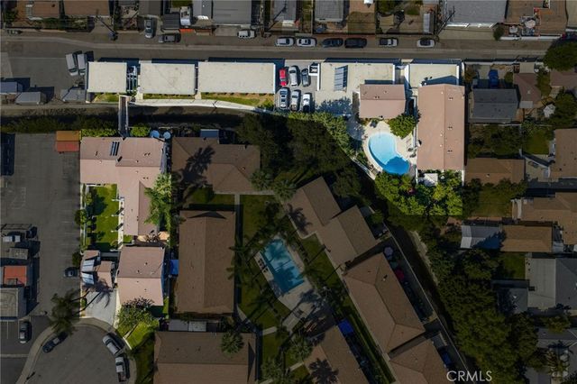 111 N Stanford Avenue, Fullerton, CA 92831