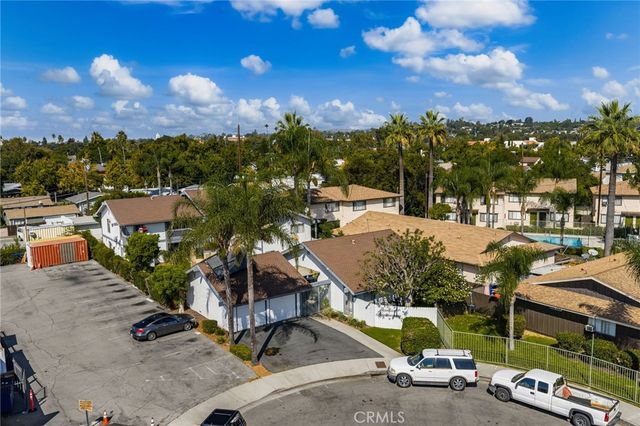 111 N Stanford Avenue, Fullerton, CA 92831