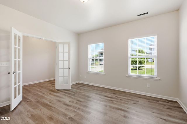 1009 Harvest Point Drive, Fuquay Varina, NC 27526