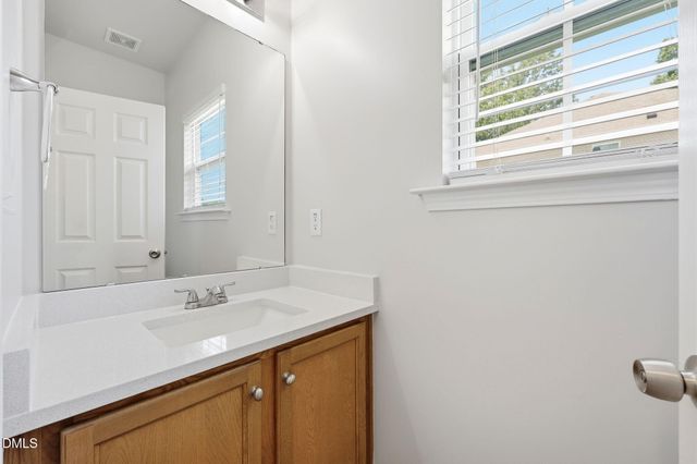 1009 Harvest Point Drive, Fuquay Varina, NC 27526