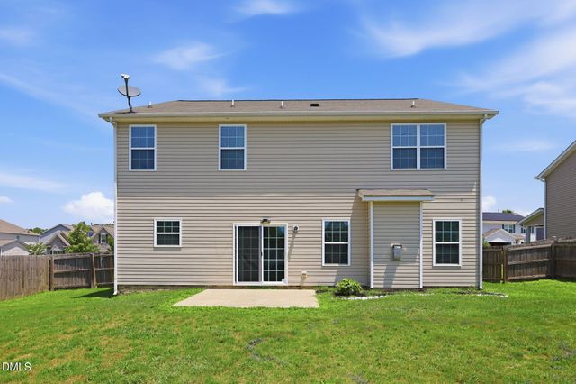 1009 Harvest Point Drive, Fuquay Varina, NC 27526