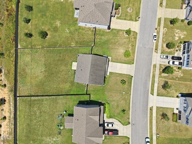 1009 Harvest Point Drive, Fuquay Varina, NC 27526