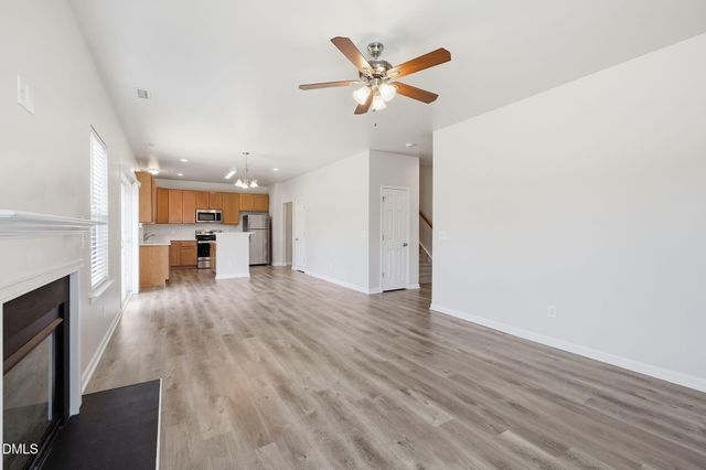 1009 Harvest Point Drive, Fuquay Varina, NC 27526