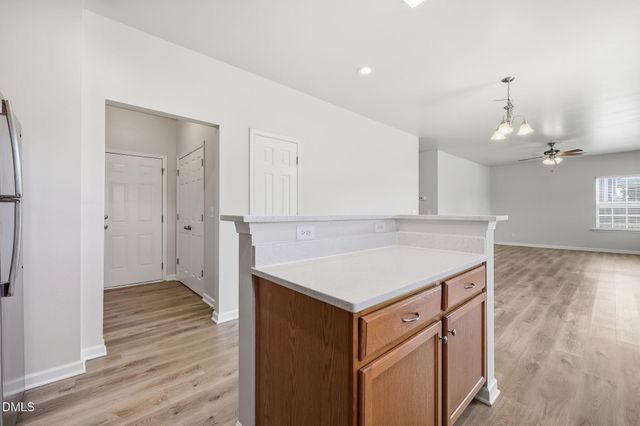 1009 Harvest Point Drive, Fuquay Varina, NC 27526