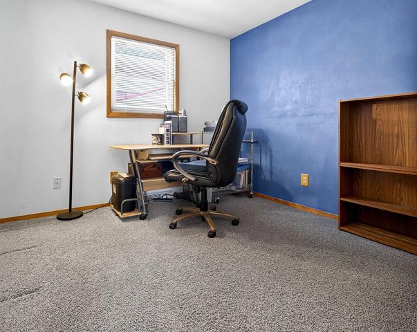 1377 INVERNESS LANE, Neenah, WI 54956